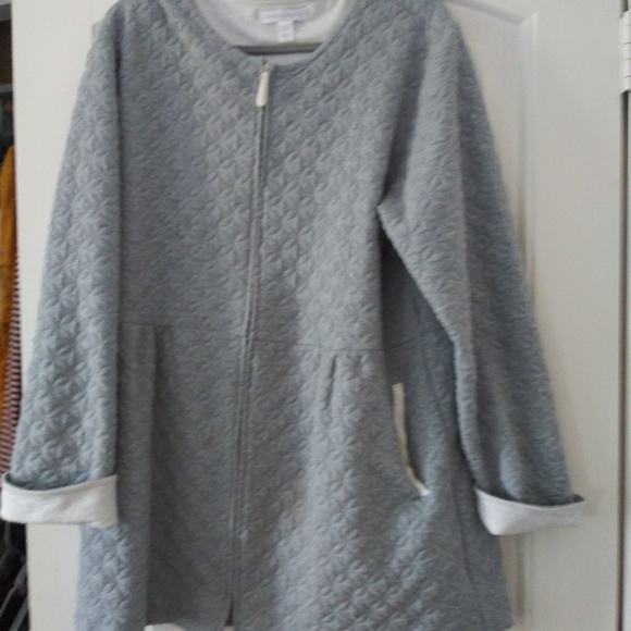 Robe/jacket - Picture 3 of 3